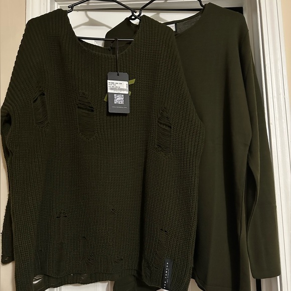 Distressed Two-Piece Sweater - Picture 9 of 11